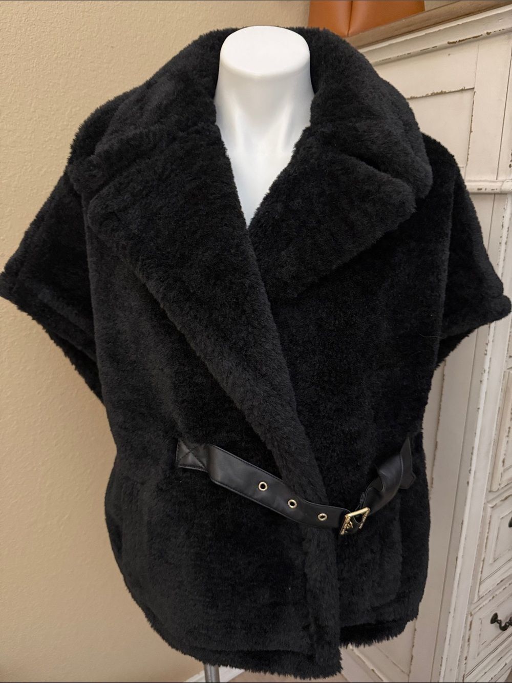 Black Faux Shearling Shawl-Collar Belted Teddy Jacket